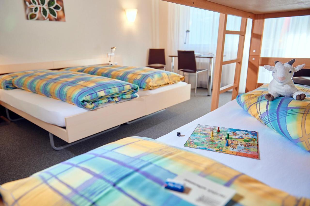 Ferien- Und Familienhotel Alpina Adelboden Zewnętrze zdjęcie