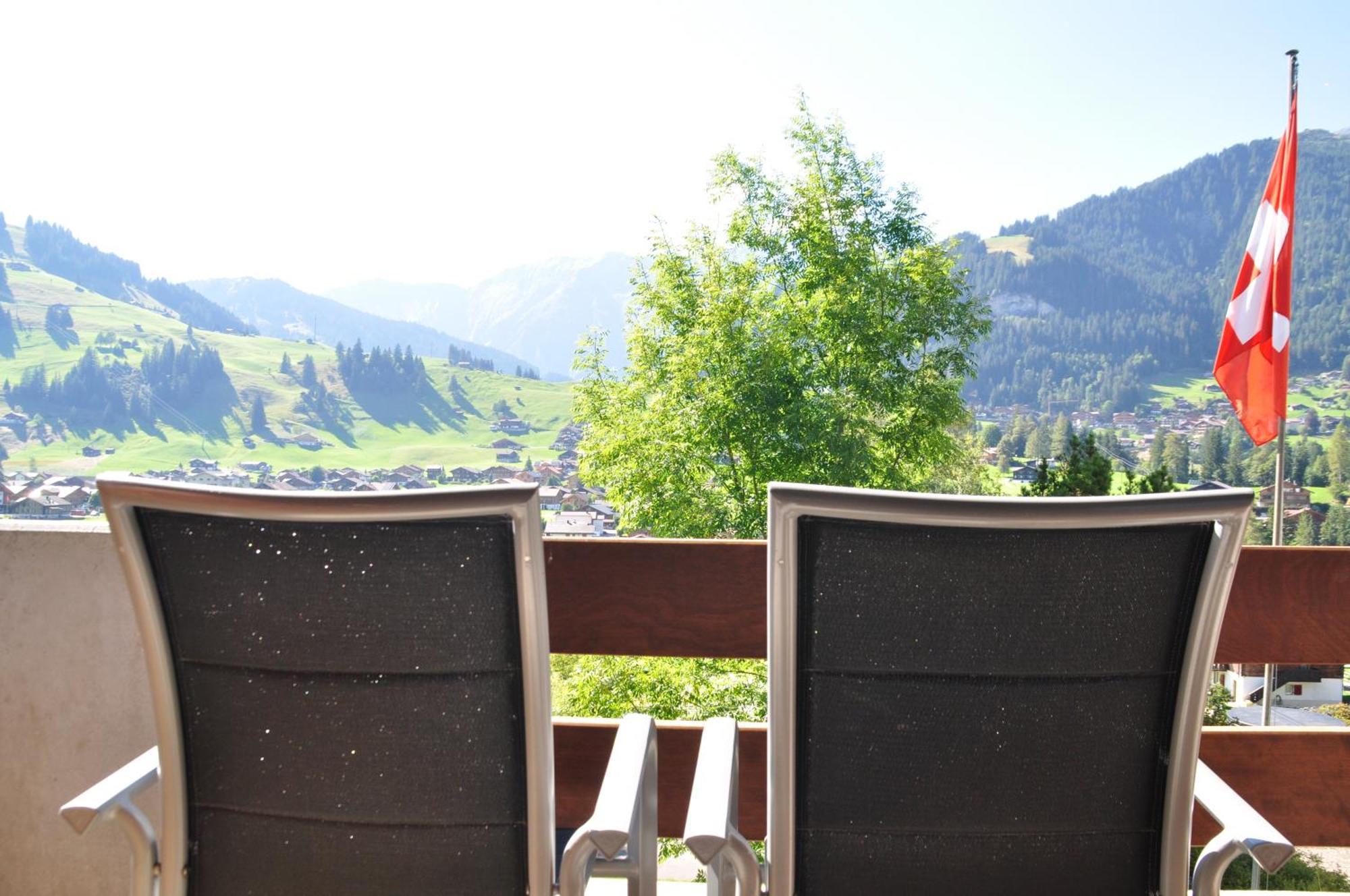 Ferien- Und Familienhotel Alpina Adelboden Zewnętrze zdjęcie