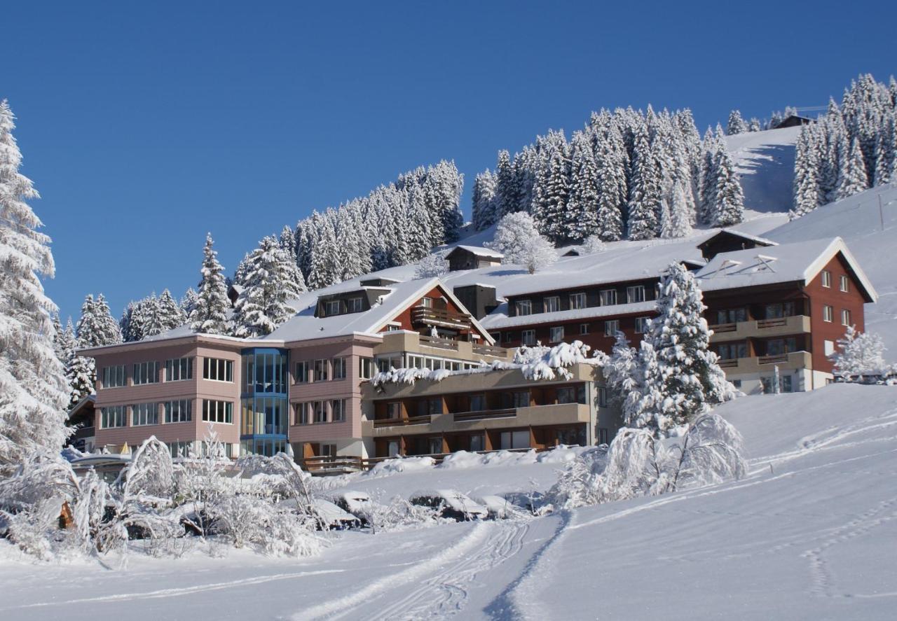 Ferien- Und Familienhotel Alpina Adelboden Zewnętrze zdjęcie